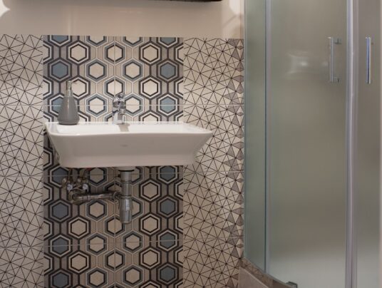 ŁÓDKI - Galeria, zdjęcie: apartamenty nad jeziorem Serwy - SIRVIS - Suwalszczyzna